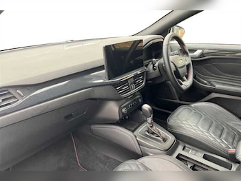 Used Ford Focus 2023 for sale - 77771335: Photo