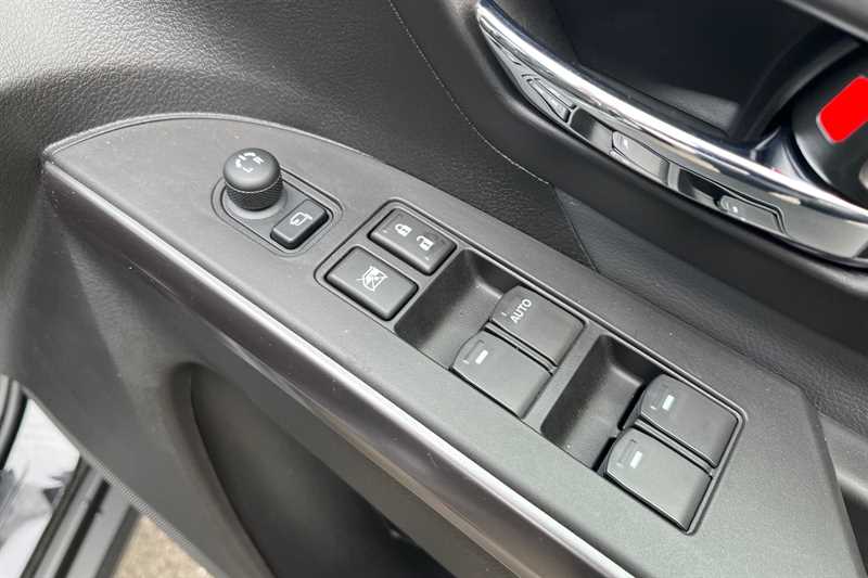 Used Suzuki SX4 S-Cross 2025 for sale - 77960335: Photo 18