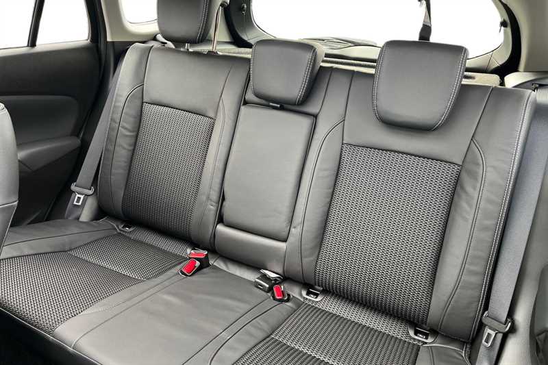 Used Suzuki SX4 S-Cross 2025 for sale - 77960335: Photo 8