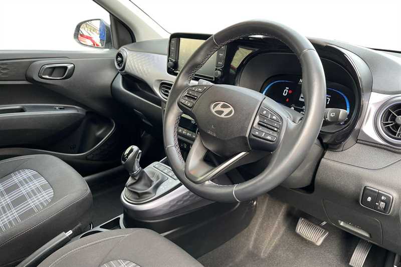 Used Hyundai i10 2024 for sale - 76705945: Photo 13