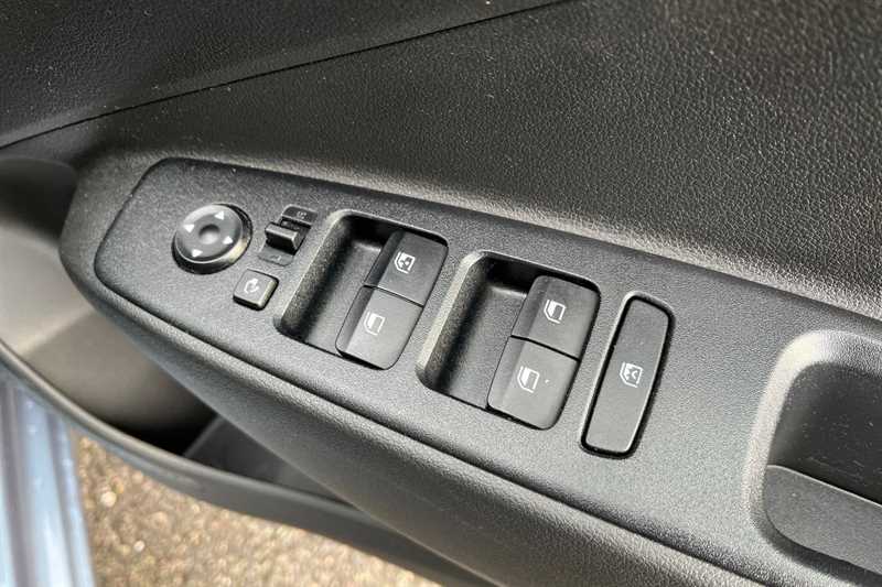 Used Hyundai i10 2024 for sale - 76705945: Photo 18