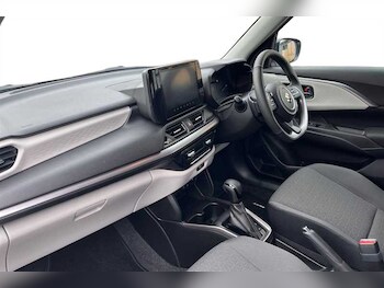 Used Suzuki Swift 2025 for sale - 77810452: Photo