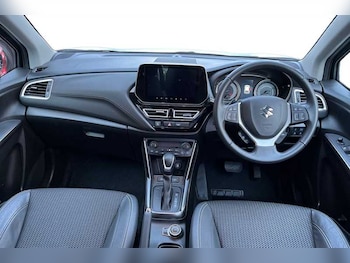 Used Suzuki SX4 S-Cross 2023 for sale - 76155331: Photo 4