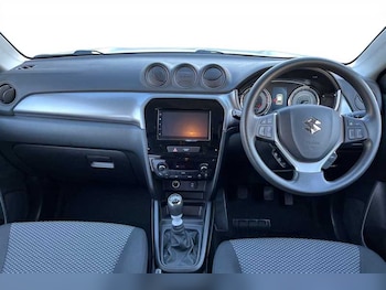 Used Suzuki Vitara 2023 for sale - 77627774: Photo