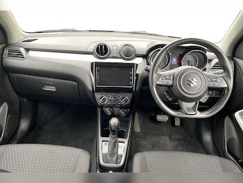 Used Suzuki Swift 2024 for sale - 78464033: Photo