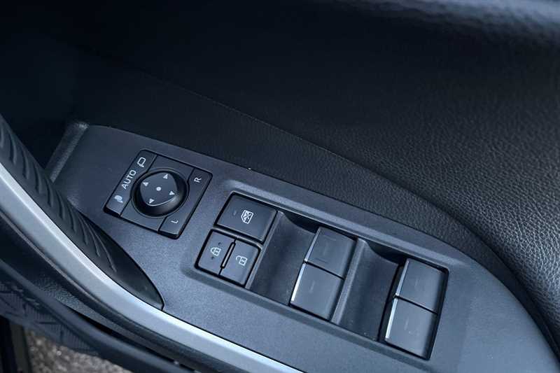 Used Toyota RAV4 2023 for sale - 77333347: Photo 18