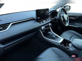 Used Toyota RAV4 2023 for sale - 77333347: Photo