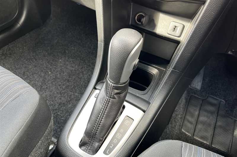 Used Suzuki Swift 2015 for sale - 76328474: Photo 16