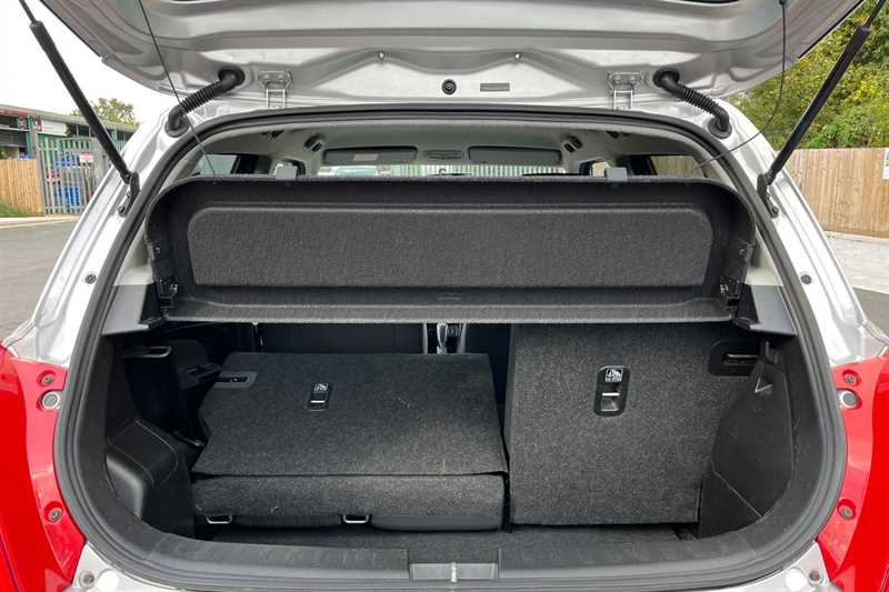 Used Suzuki Swift 2015 for sale - 76328474: Photo 21