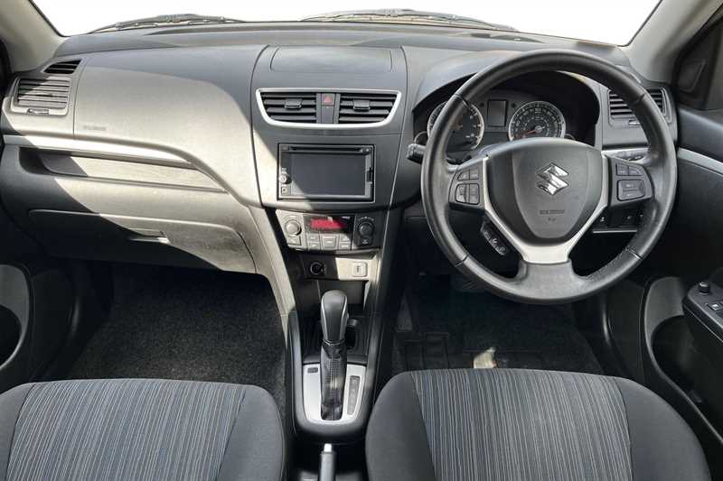 Used Suzuki Swift 2015 for sale - 76328474: Photo 4