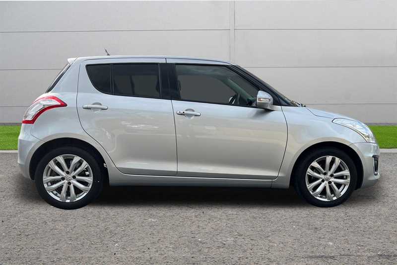 Used Suzuki Swift 2015 for sale - 76328474: Photo 5