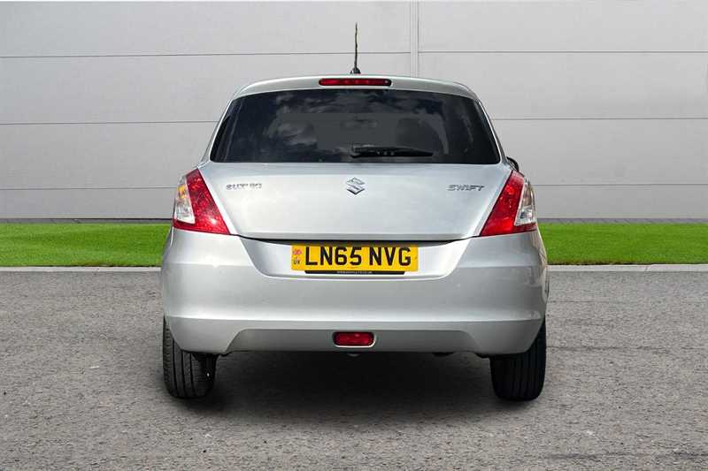 Used Suzuki Swift 2015 for sale - 76328474: Photo 7