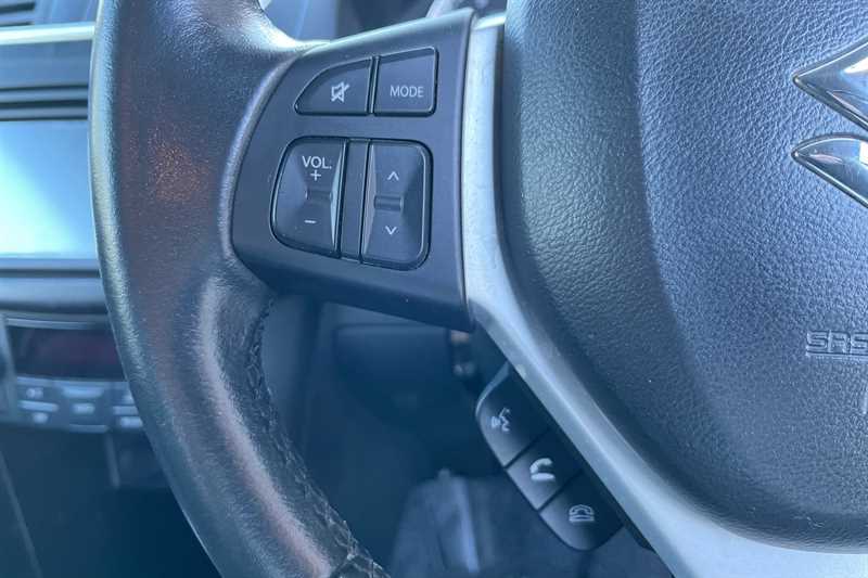 Used Suzuki Swift 2015 for sale - 76168933: Photo 17