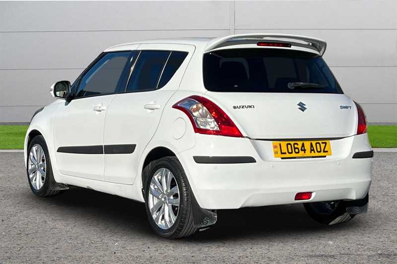 Used Suzuki Swift 2015 for sale - 76168933: Photo 3