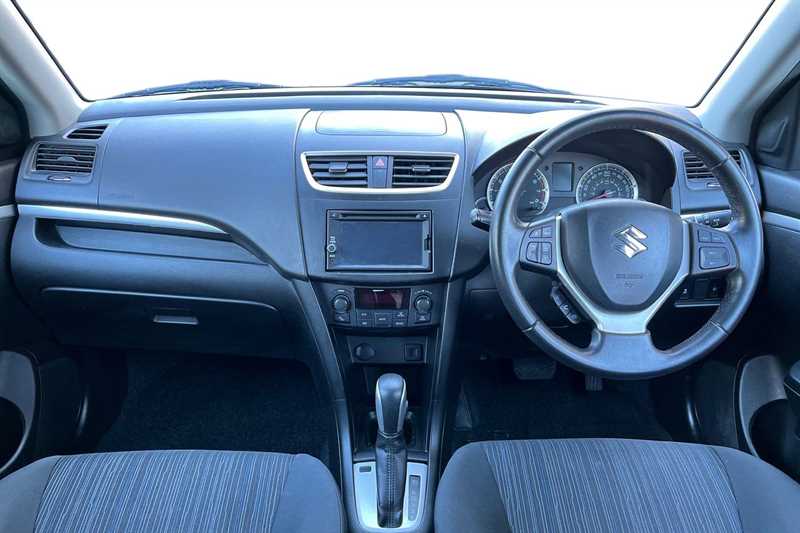 Used Suzuki Swift 2015 for sale - 76168933: Photo 4