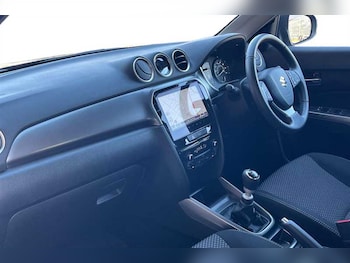 Used Suzuki Vitara 2025 for sale - 77911477: Photo