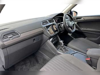 Used Volkswagen Tiguan Allspace 2024 for sale - 79610806: Photo