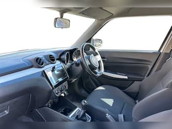 Used Suzuki Swift 2023 for sale - 79752152: Photo