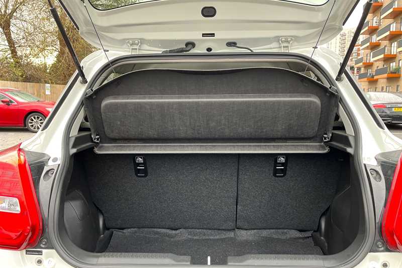 Used Suzuki Swift 2022 for sale - 76842336: Photo 19