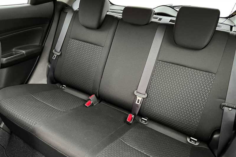 Used Suzuki Swift 2022 for sale - 76842336: Photo 8