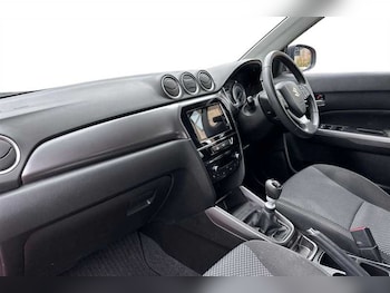 Used Suzuki Vitara 2023 for sale - 79318747: Photo