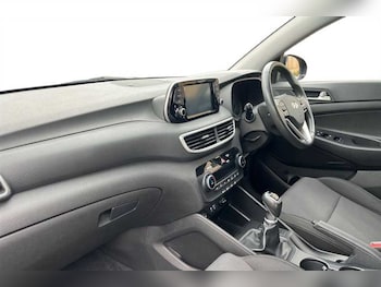 Used Hyundai TUCSON 2019 for sale - 78476195: Photo