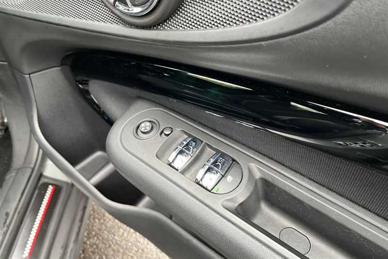 Used MINI Clubman 2022 for sale - 77333357: Photo 18