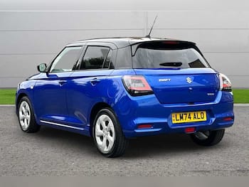 Used Suzuki Swift 2024 for sale - 79743356: Photo