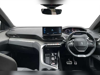 Used Peugeot 5008 2023 for sale - 79027276: Photo