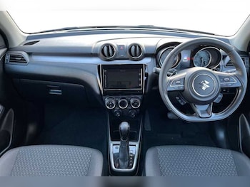 Used Suzuki Swift 2022 for sale - 76515132: Photo