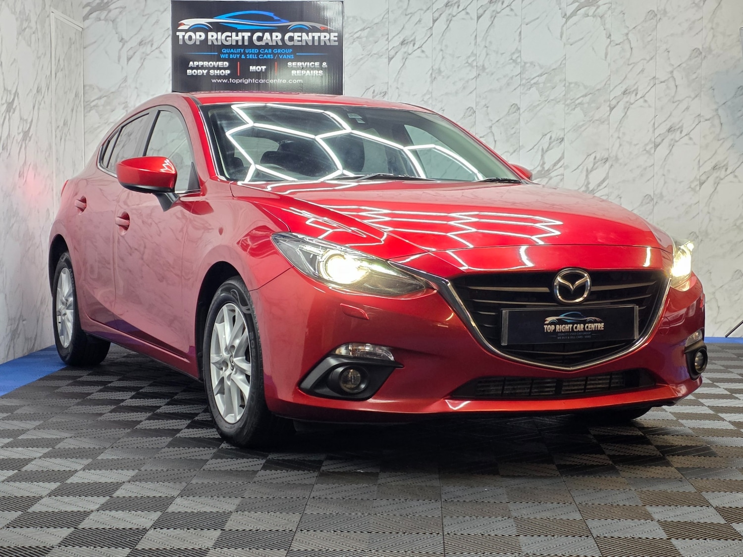 Used Mazda Mazda3 2015 for sale - 77635776: Photo 1