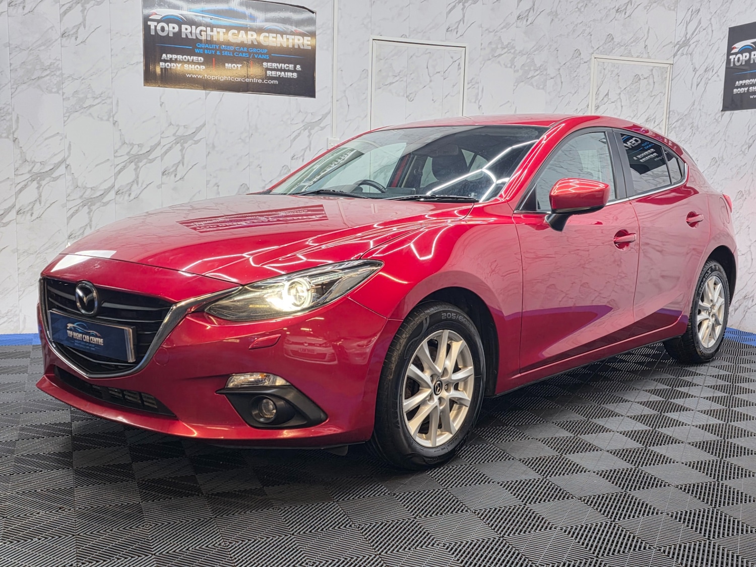 Used Mazda Mazda3 2015 for sale - 77635776: Photo 5