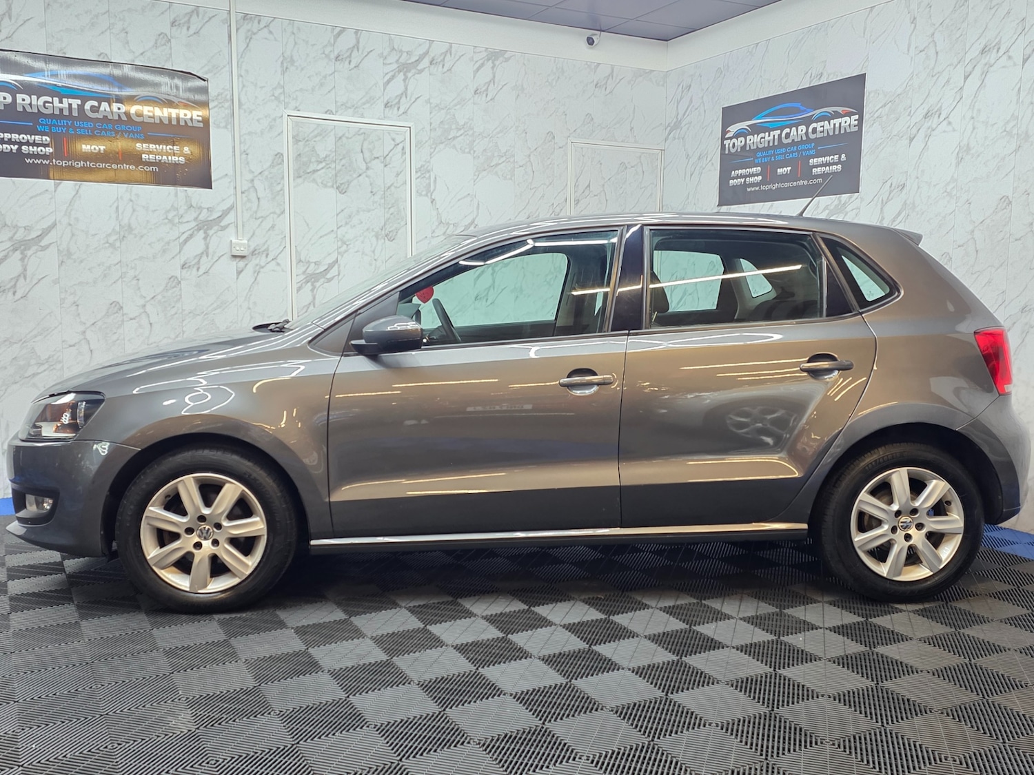 Used Volkswagen Polo 2011 for sale - 77054659: Photo 11