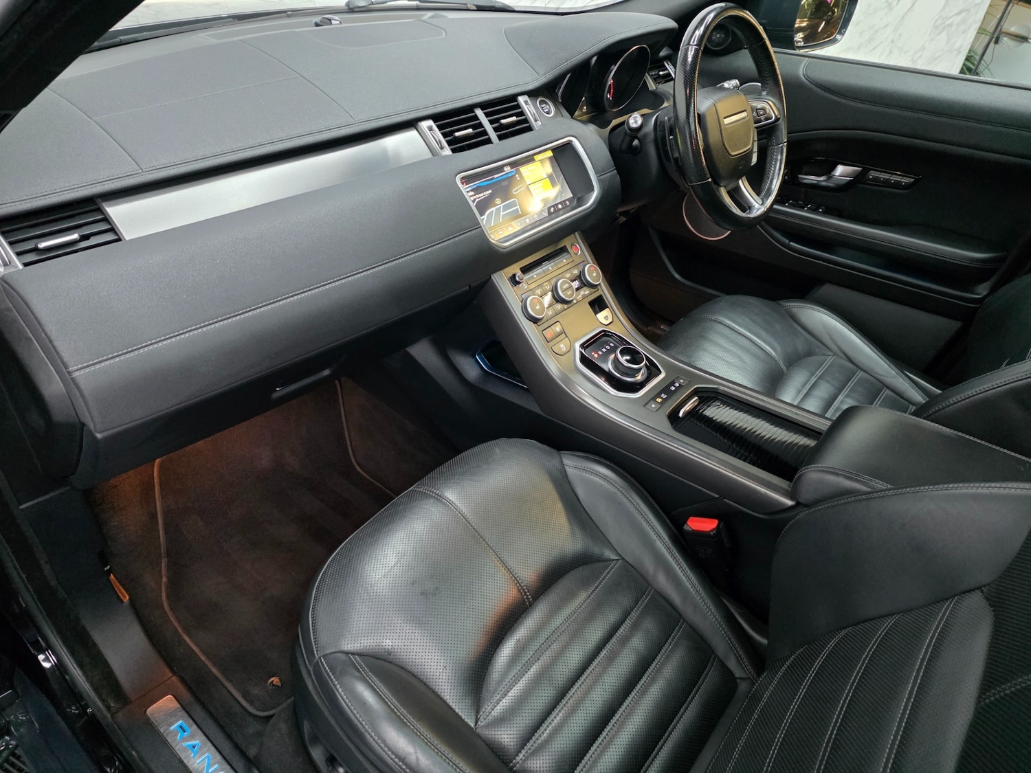 Used Land Rover Range Rover Evoque 2018 for sale - 77798053: Photo 18