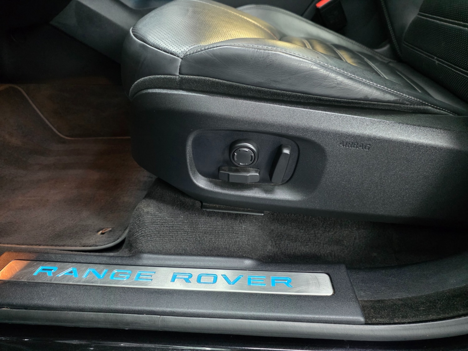 Used Land Rover Range Rover Evoque 2018 for sale - 77798053: Photo 23