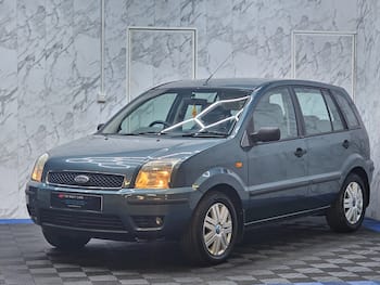 Used Ford Fusion 2002 for sale - 79756485: Photo