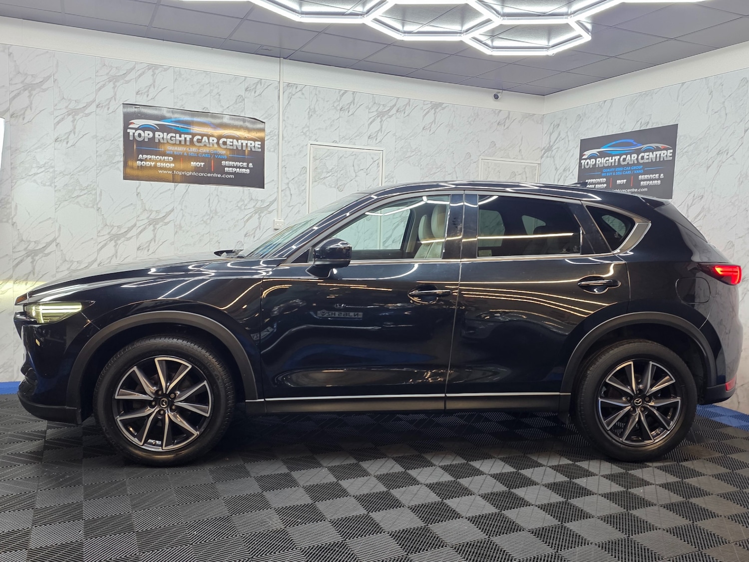 Used Mazda CX-5 2018 for sale - 78141101: Photo 11