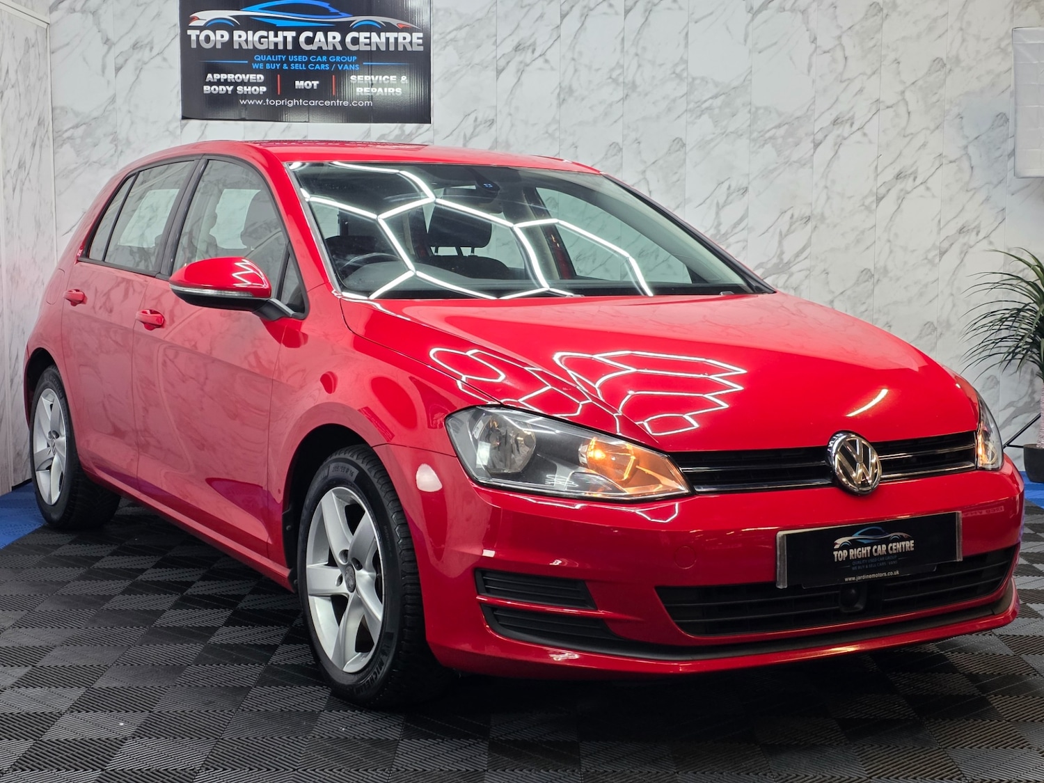 Used Volkswagen Golf 2013 for sale - 78170045: Photo 1