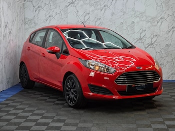 Used Ford Fiesta 2015 for sale - 78984537: Photo