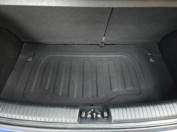 Used Hyundai i10 2014 for sale - 76142705: Photo 22