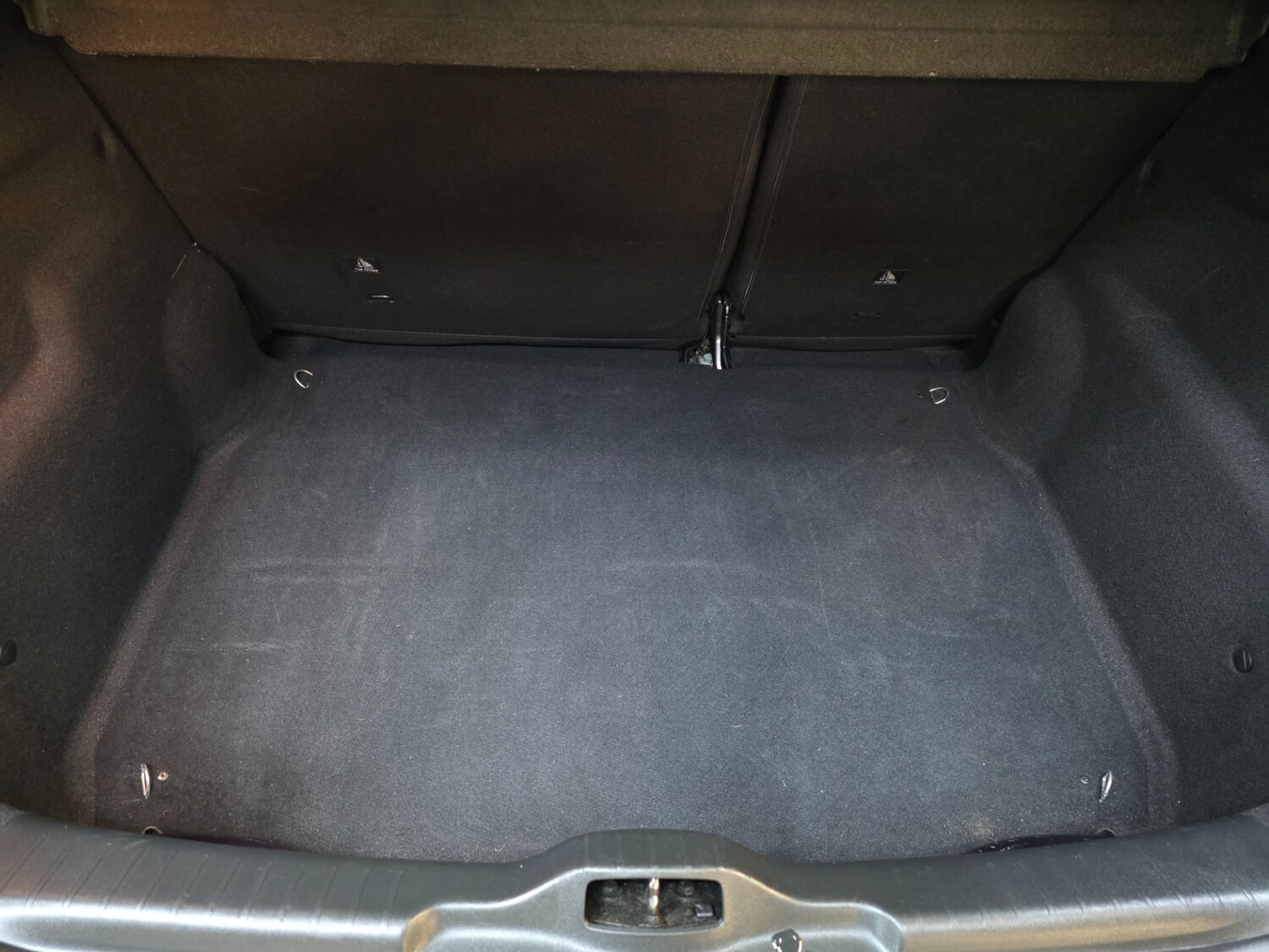 Used Citroen C4 Cactus 2018 for sale - 77812935: Photo 25