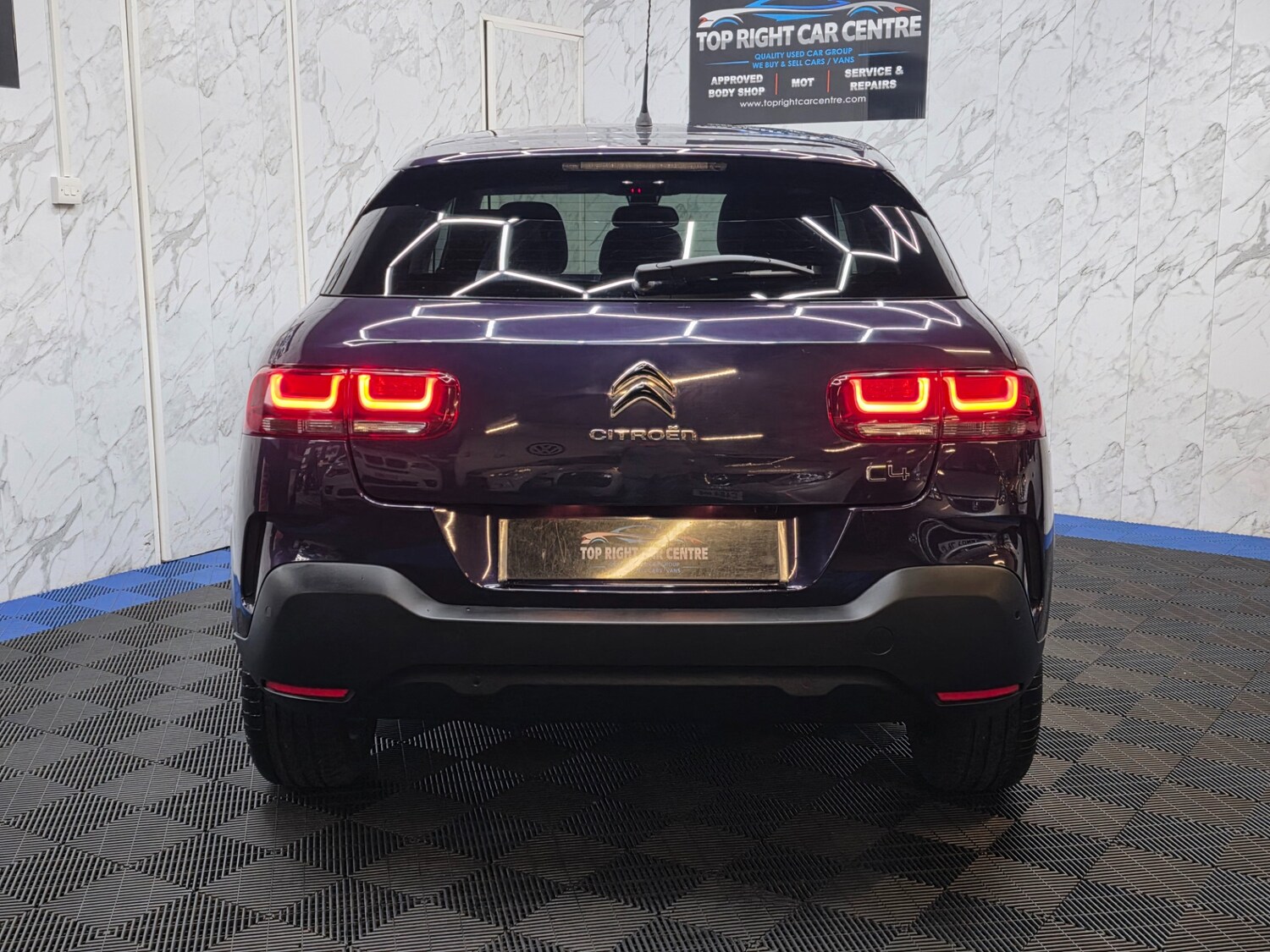 Used Citroen C4 Cactus 2018 for sale - 77812935: Photo 7