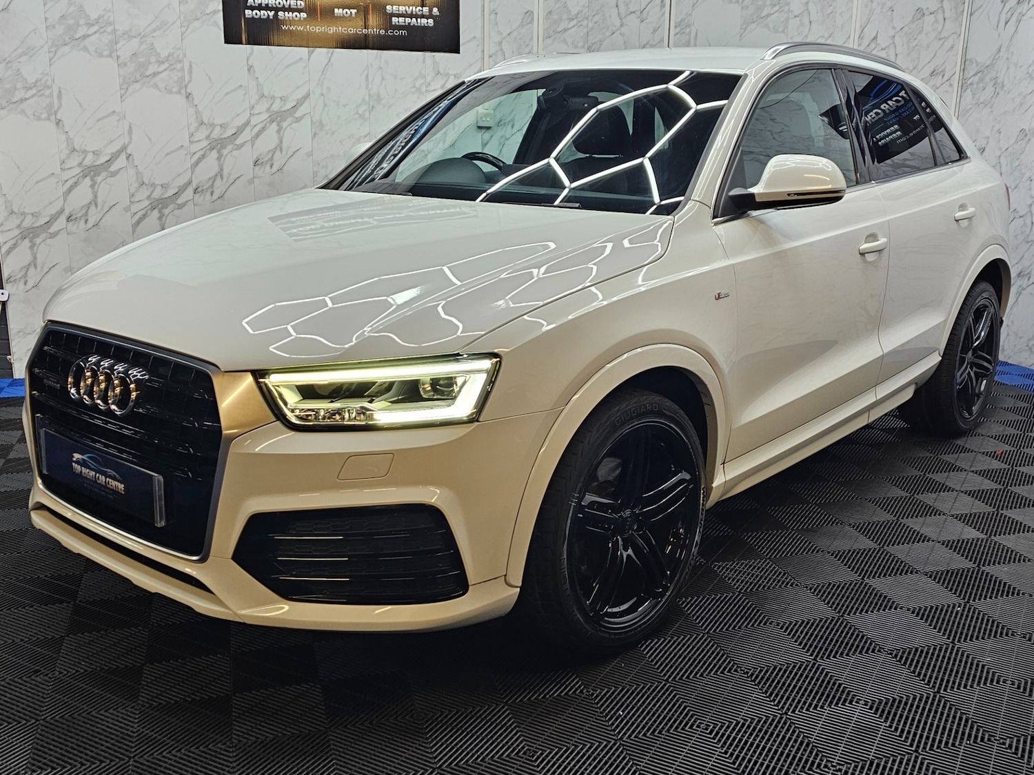 Used Audi Q3 2015 for sale - 77113314: Photo 5