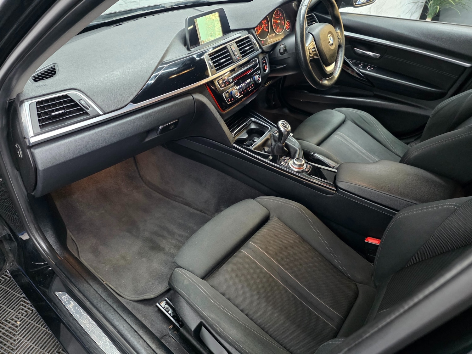 Used BMW 3 Series 2015 for sale - 77179065: Photo 15