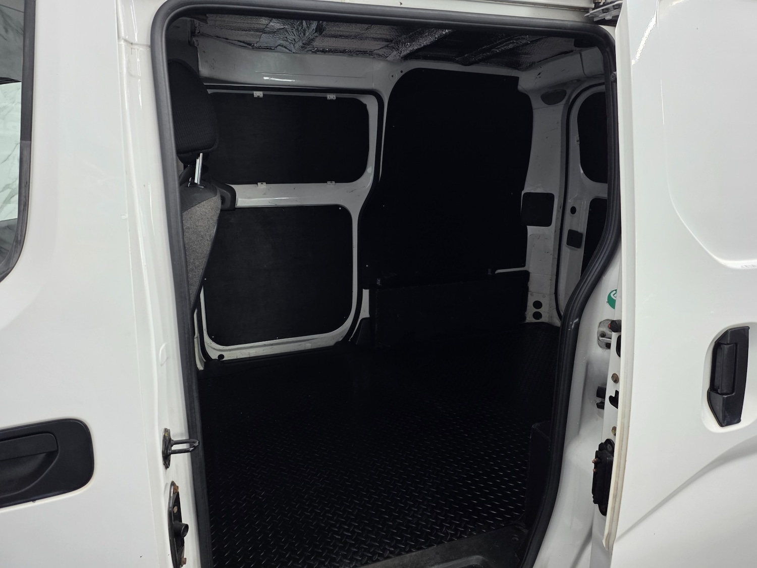 Used Nissan NV200 2011 for sale - 77166173: Photo 17