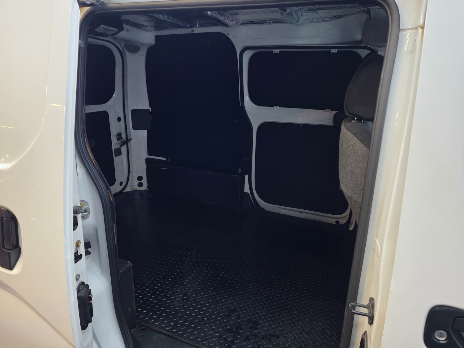 Used Nissan NV200 2011 for sale - 77166173: Photo 18