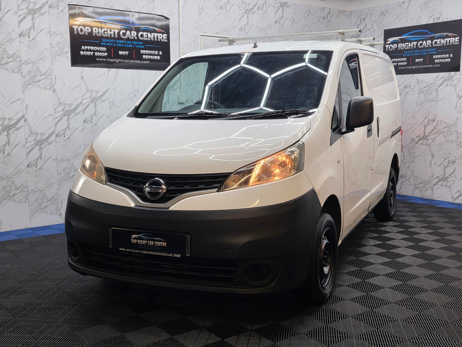 Used Nissan NV200 2011 for sale - 77166173: Photo 5