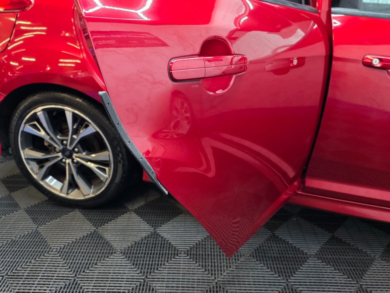 Used Ford Focus 2017 for sale - 77145897: Photo 12