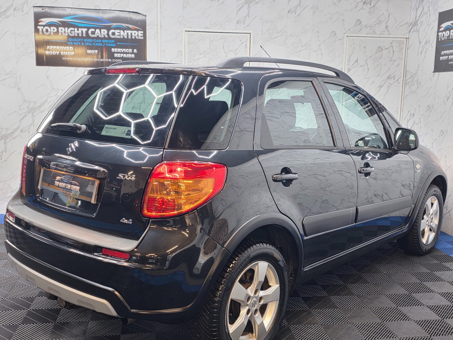 Used Suzuki SX4 2011 for sale - 77797035: Photo 10