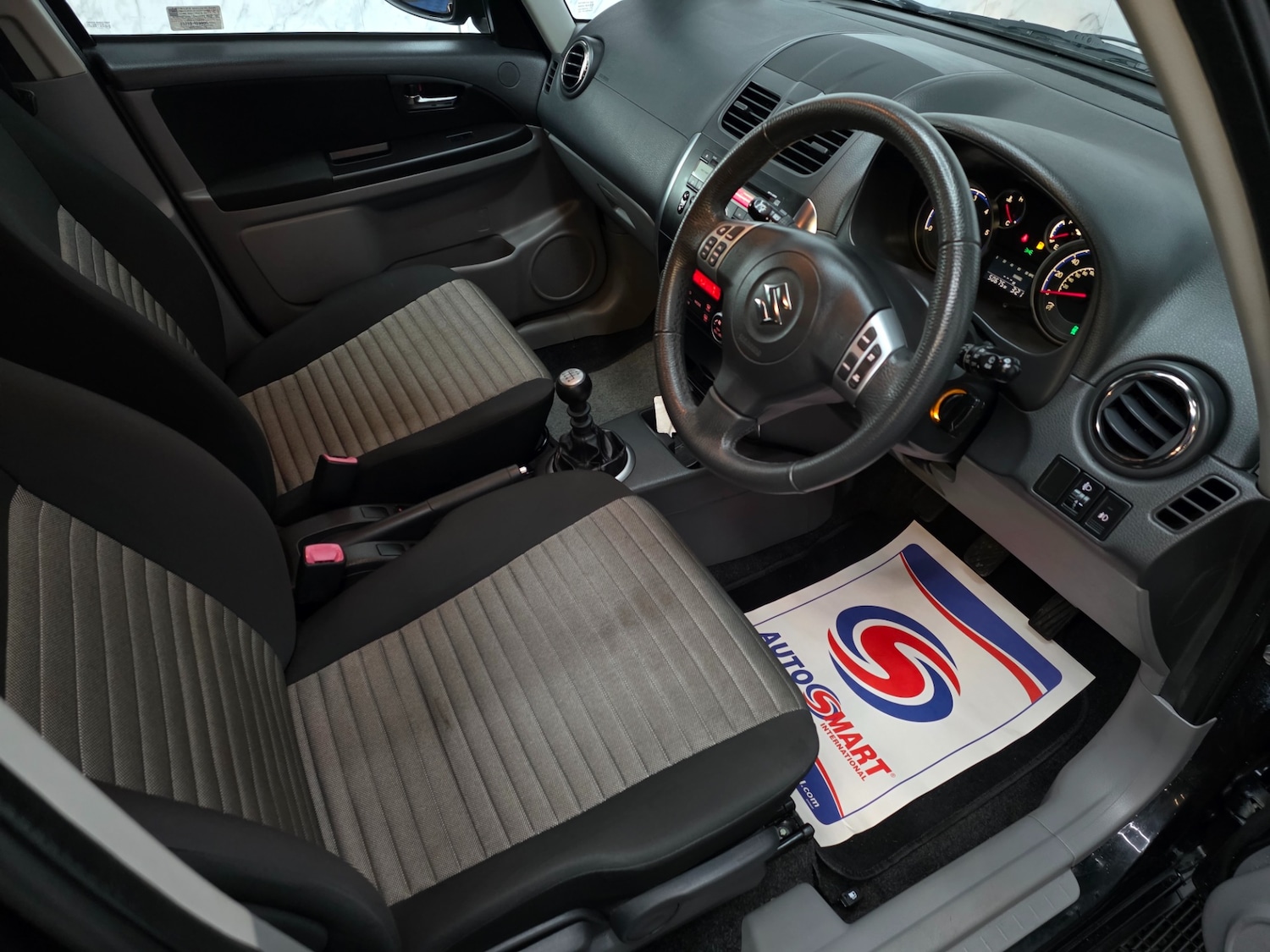 Used Suzuki SX4 2011 for sale - 77797035: Photo 16